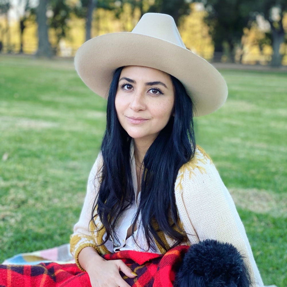 Meet your Posher, Natalie